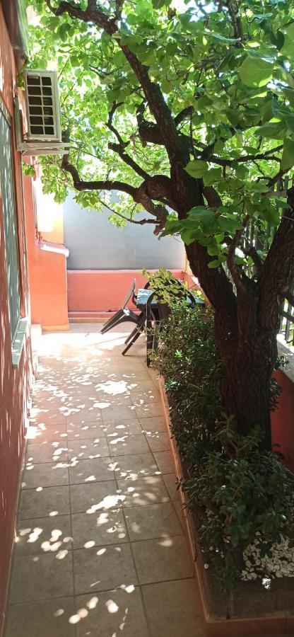 Ferienwohnung Un Po Di Relax A Pochi Passi Dal Mare! Àrbatax Exterior foto