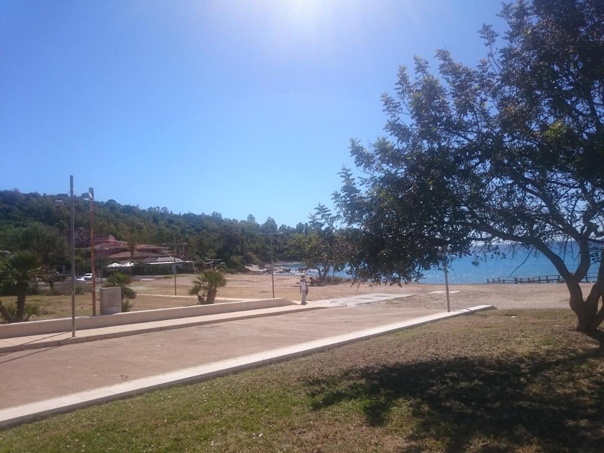 Ferienwohnung Un Po Di Relax A Pochi Passi Dal Mare! Àrbatax Exterior foto